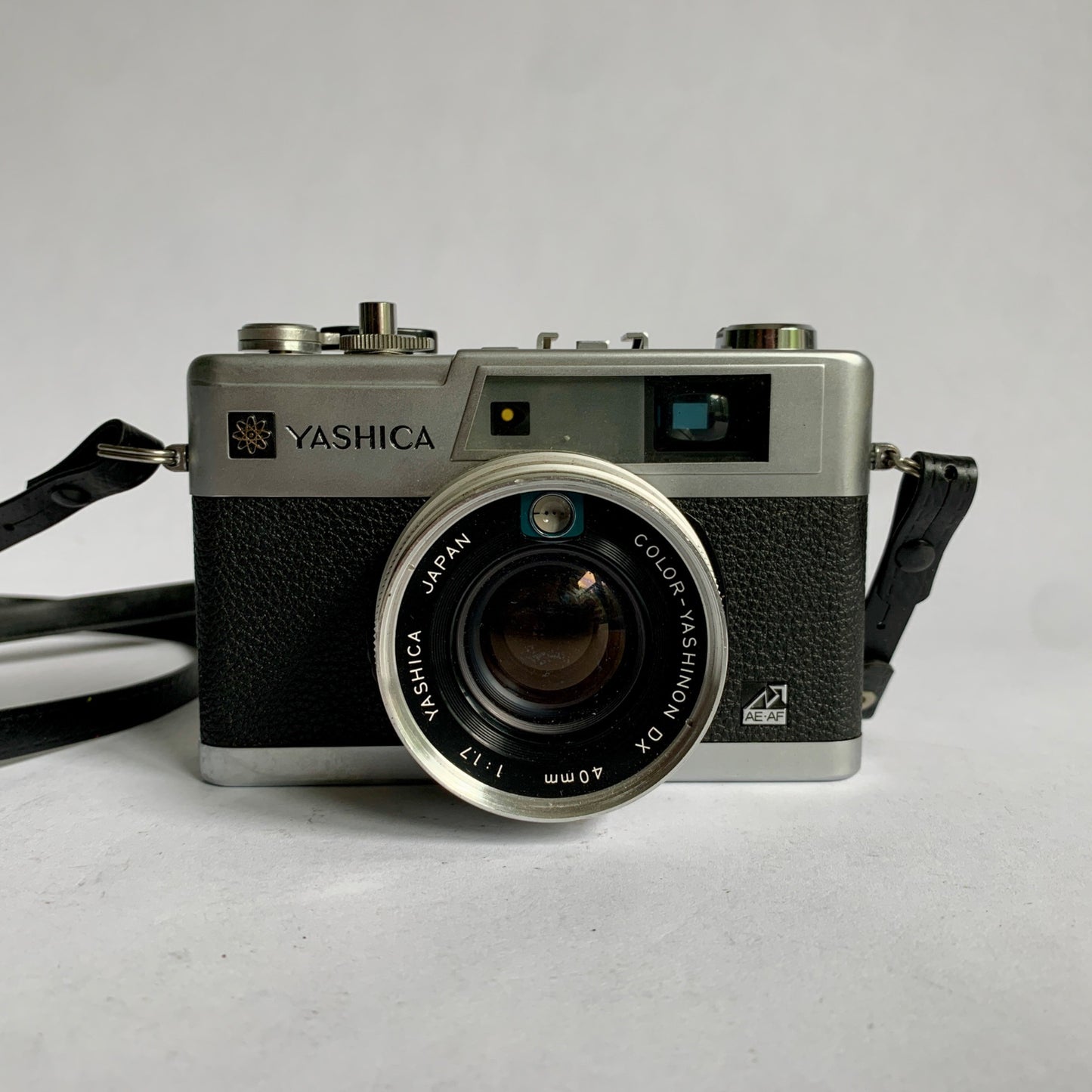 Yashica Electro 35 GX Camera Silver Black AS IS UNTESTED