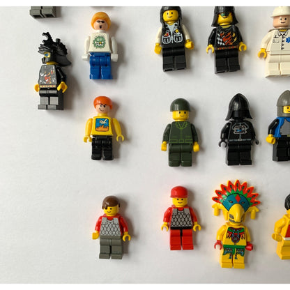 Lego Minifigures LARGE Lot of 88 Vintage