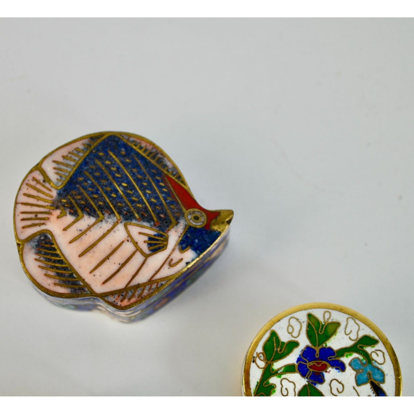 3 Vintage Cloisonné Trinket Pill Boxes Set Fish & Floral Enamel Bronze