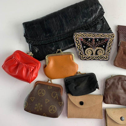 Large Lot of Vintage Women’s Coin Purses