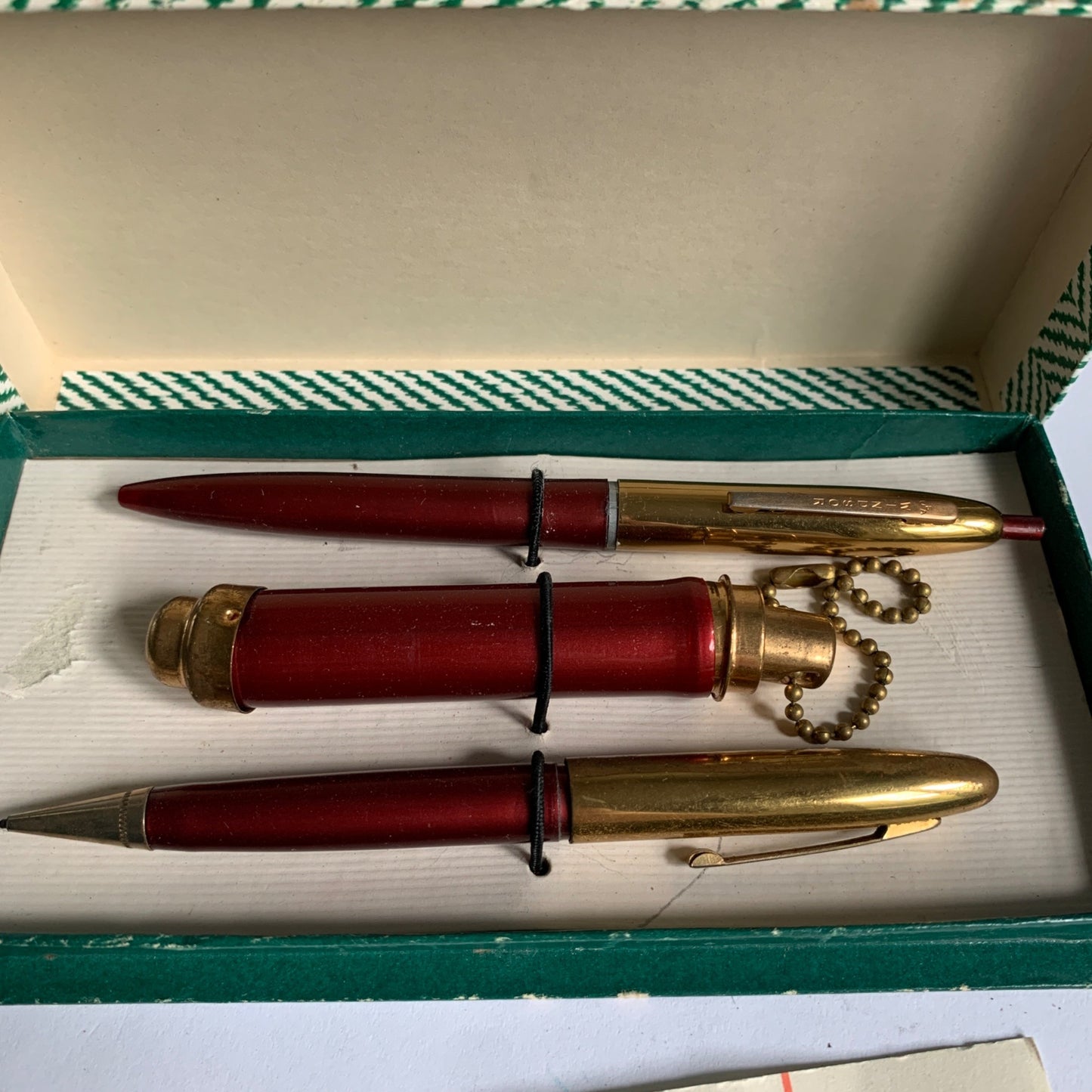 Windsor Pen Set Maroon Gold Vintage In Box with Papers