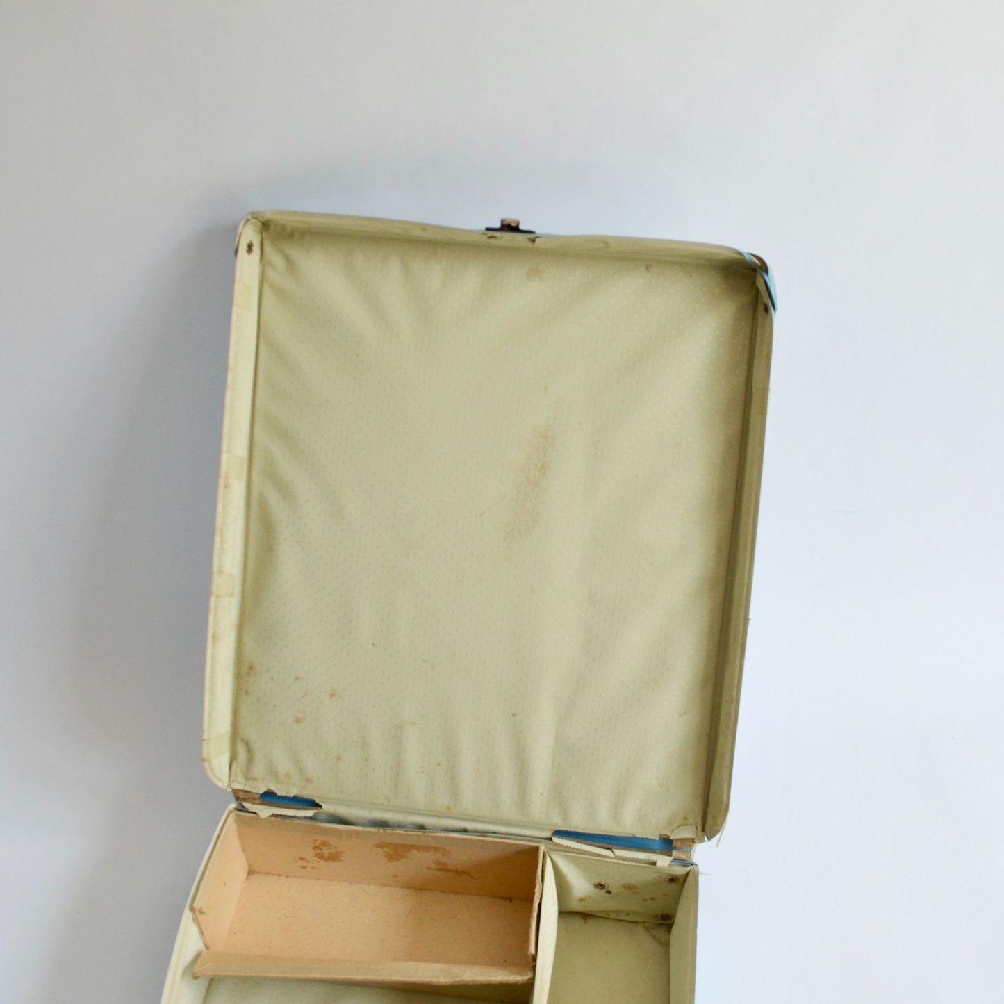 Vintage 1962 Barbie Ponytail Case Blue Mattel