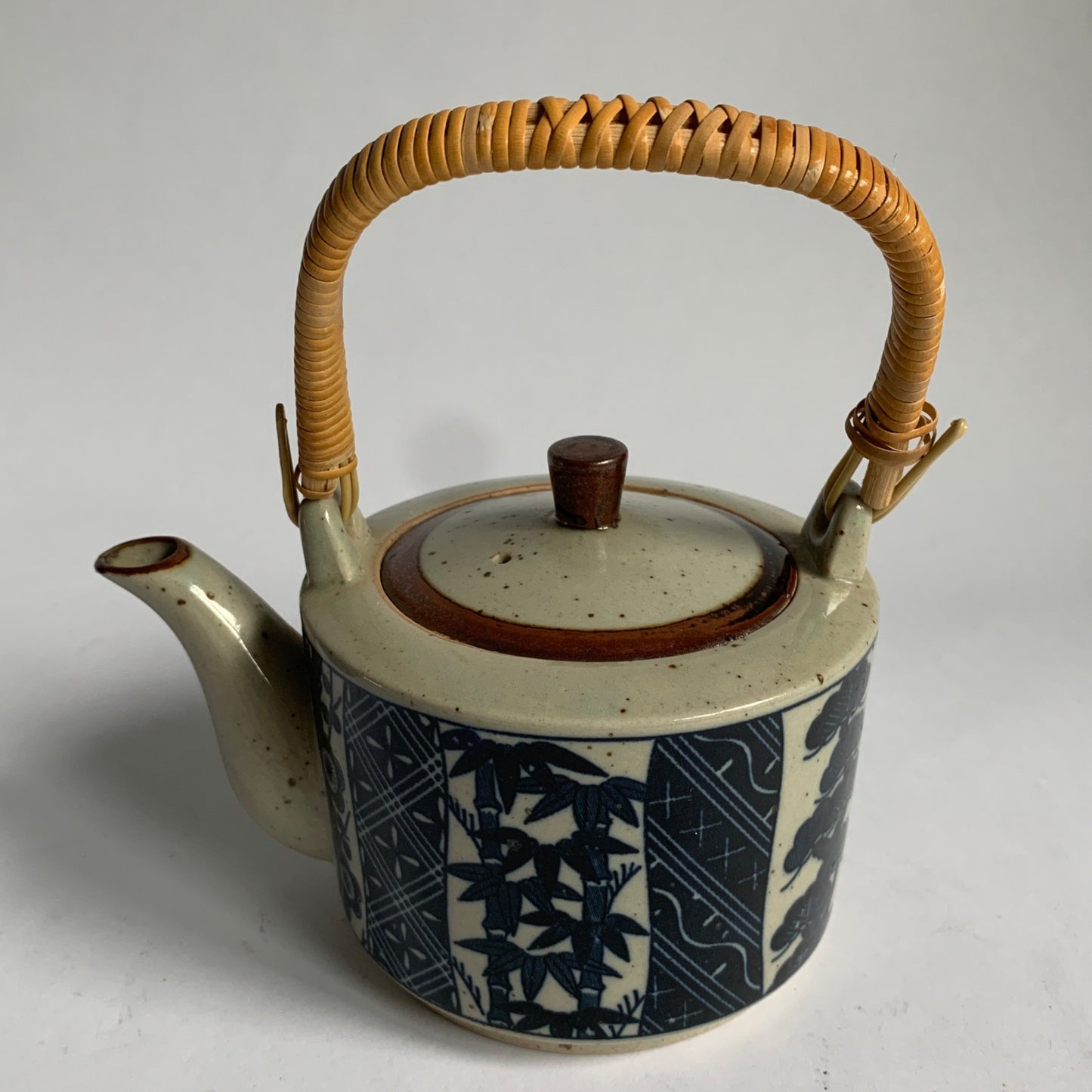 Takahashi Japan Vintage Gray Speckled Blue Bamboo Print Teapot 4 Cups Set