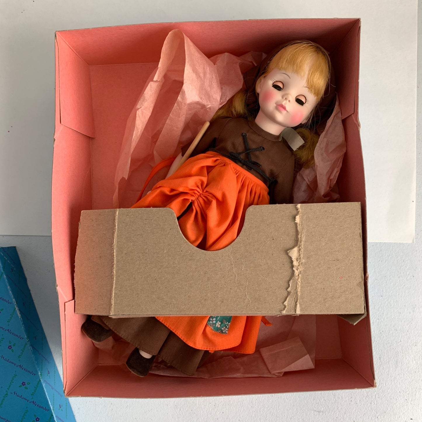 Madame Alexander Poor Cinderella Doll In Box Vintage