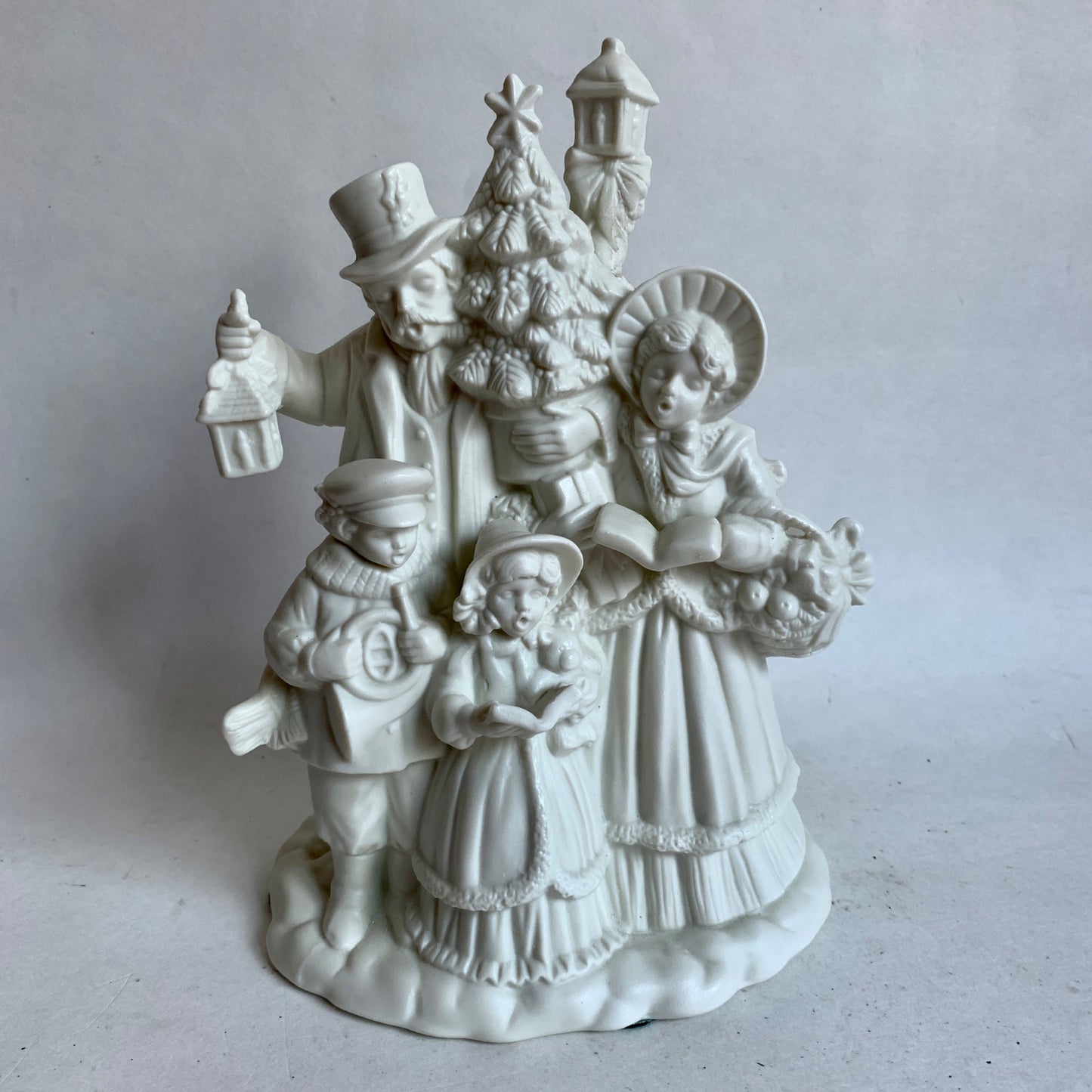Department 56 ? Winter Silhouette Carolers Porcelain Music Box AS IS