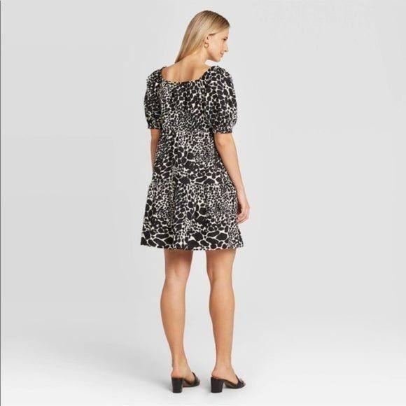 NEW Who What Wear Leopard Dress Size Small Sunrise Pickers NEW Who What Wear Leopard Dress Size Small Sunrise Pickers