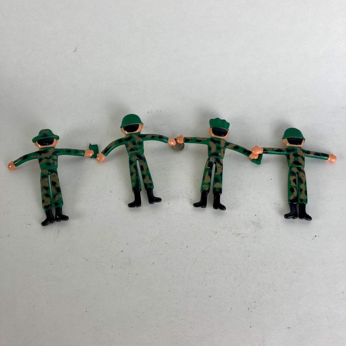 Vintage Flexible Army Men Toy Soldiers Bendable Set of 4