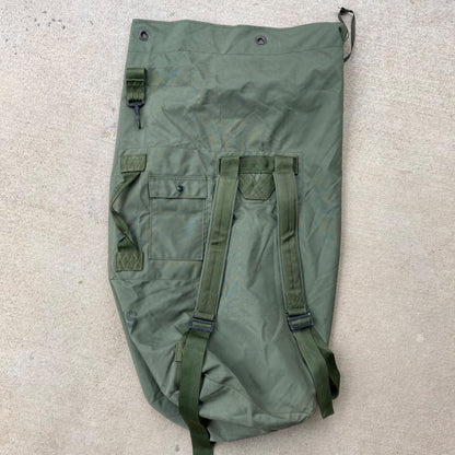 USGI Military Duffle Bag Olive Green w/Shoulder Straps Nylon VERY GOOD!