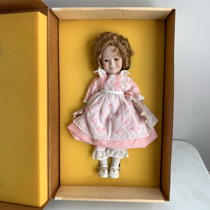 Ideal Shirley Temple America's Sweetheart Porcelain Doll Vintage 1982