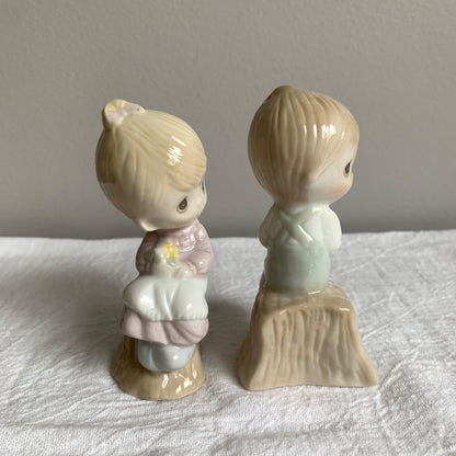 Precious Moments 357308 Girl By on Stump Salt Pepper Shakers in Box