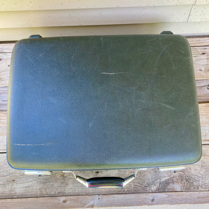 Set 2 Vintage American Tourist Tiara Suitcases Green Hard Shell Luggage NO KEY