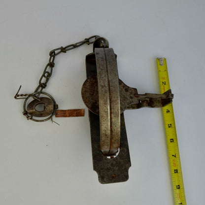 Vintage Victor #4 Jump Trap Underspring Oneida No. 4 Beaver Otter