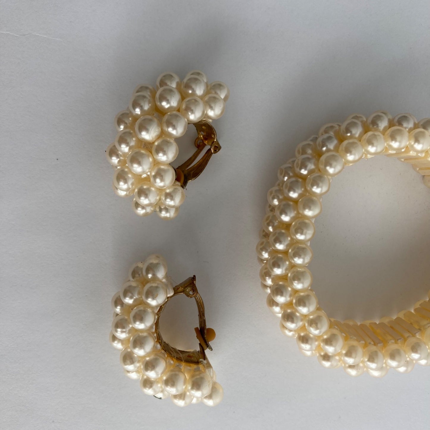 Vintage Faux Pearl Stretch Cluster Bracelet & Clip-On Earrings Set