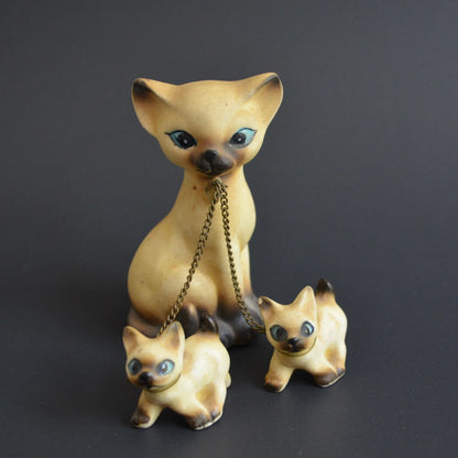 Victoria Ceramics Japan Siamese Cat Kittens Chained Vintage Figurine