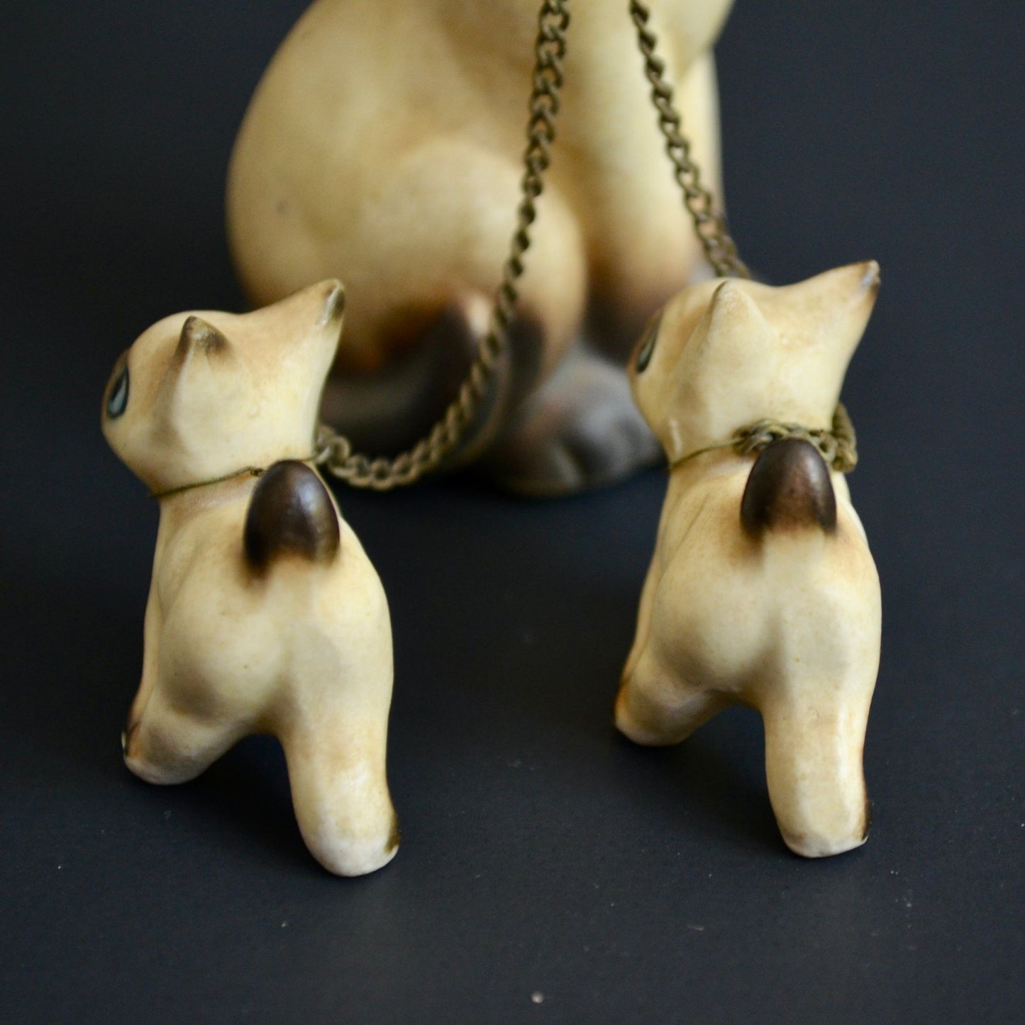 Victoria Ceramics Japan Siamese Cat Kittens Chained Vintage Figurine