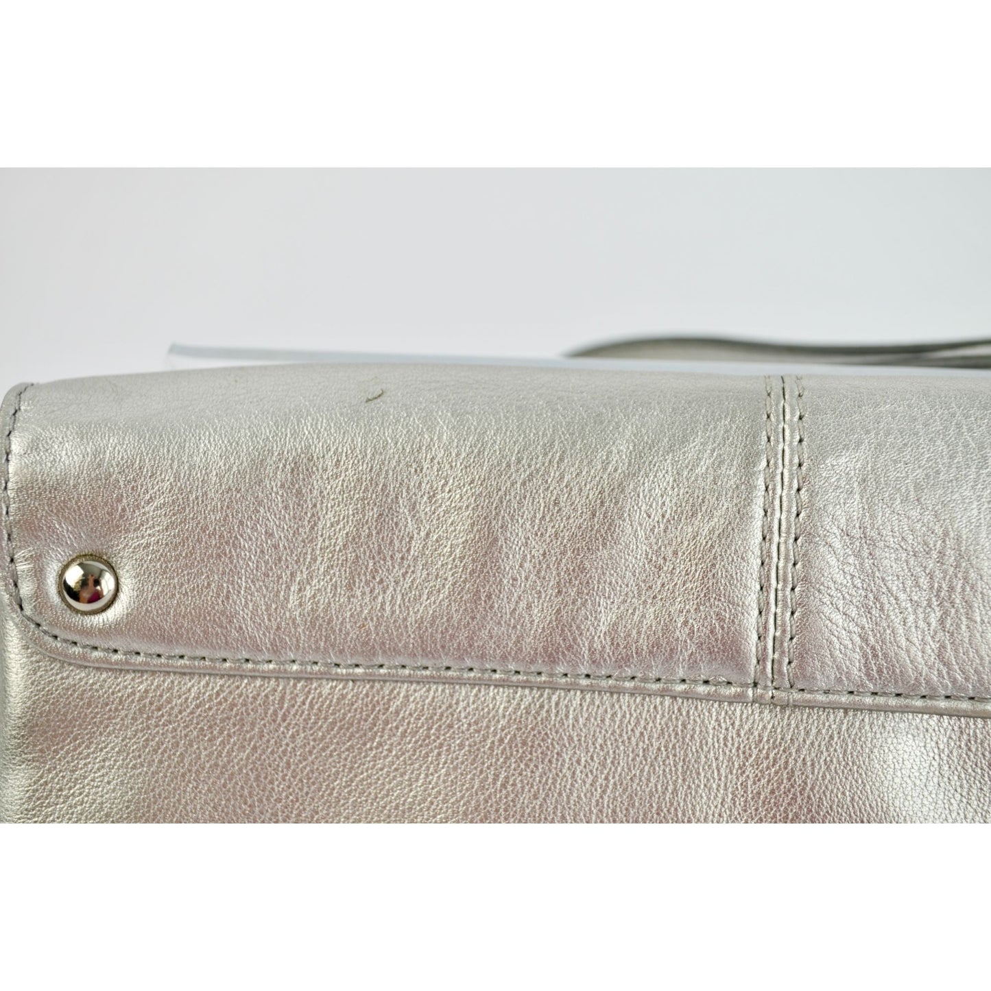 Coach Ashley Metallic Silver Leather Wristlet WITH HANGTAG