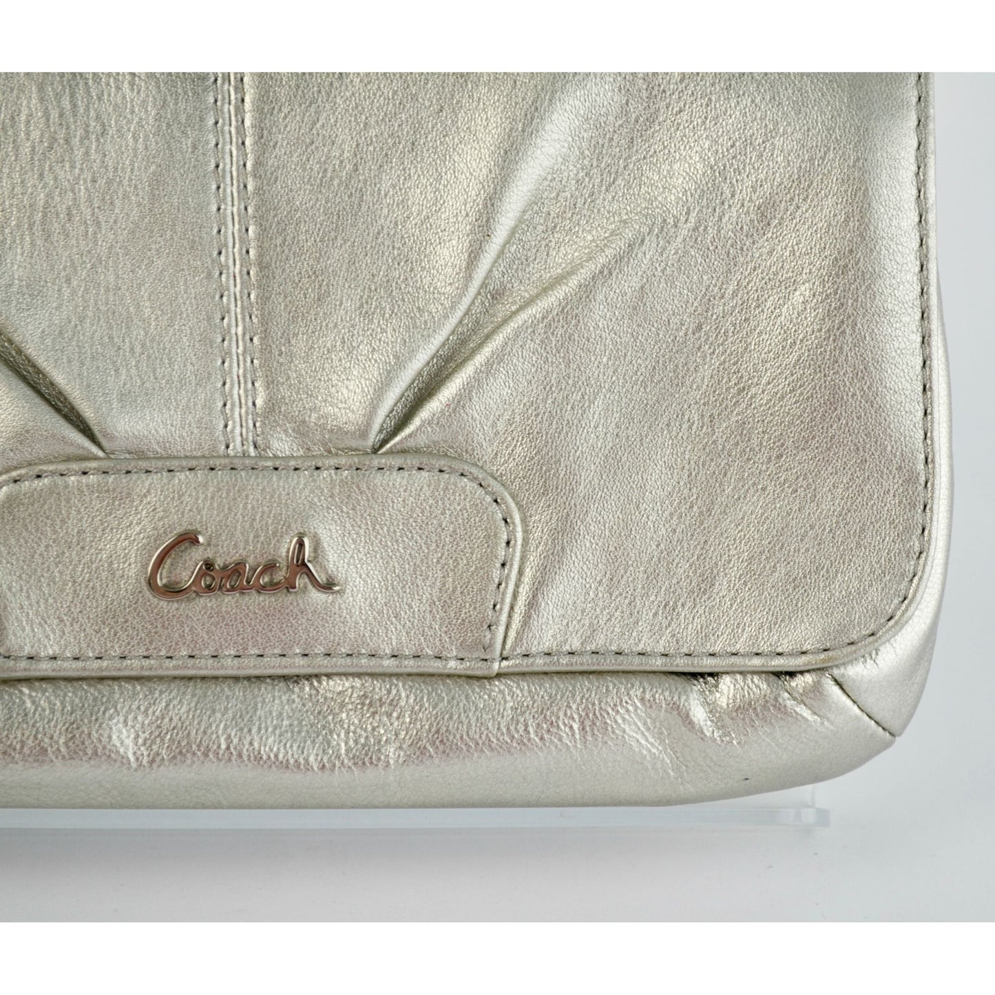 Coach Ashley Metallic Silver Leather Wristlet WITH HANGTAG