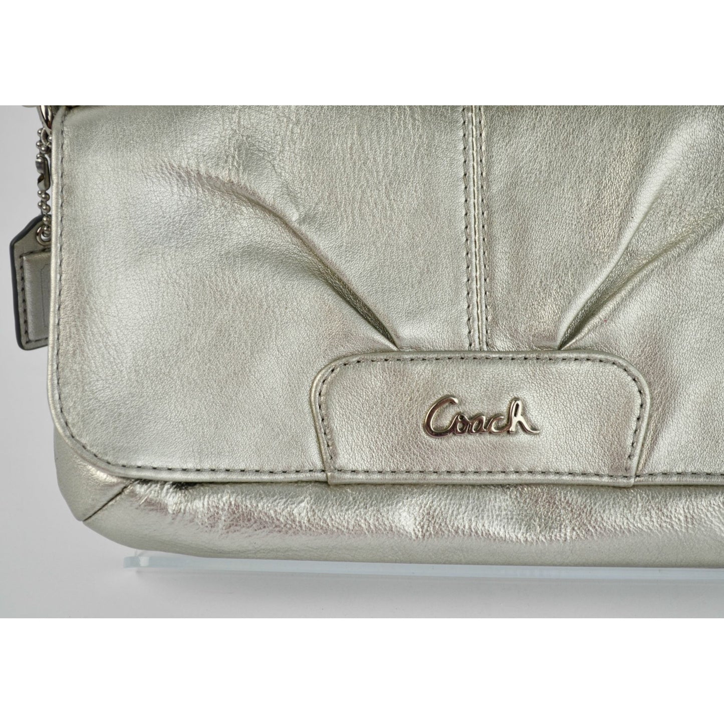 Coach Ashley Metallic Silver Leather Wristlet WITH HANGTAG