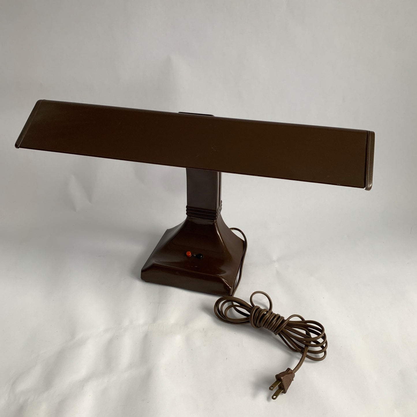 Vintage Lite Master Brown Metal Desk Lamp Wide WORKS!