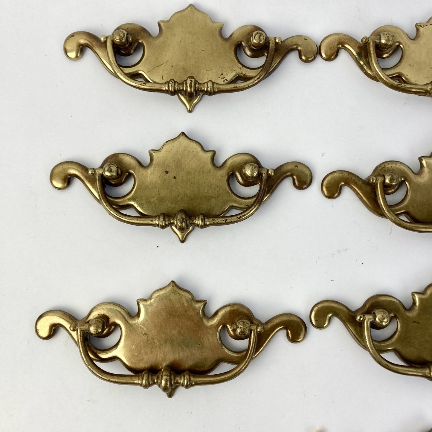 Lot 9.5 Vintage Brass Drop-Bail Drawer Pulls Batwing Chippendale Handles 3"-C