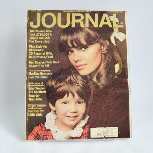 Ladie's Home Journal November 1967 Vintage Magazine