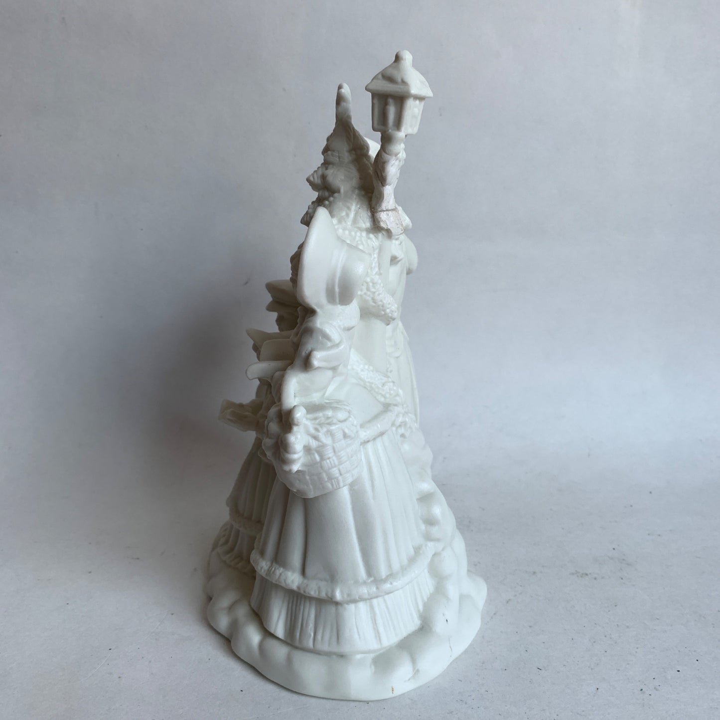 Department 56 ? Winter Silhouette Carolers Porcelain Music Box AS IS