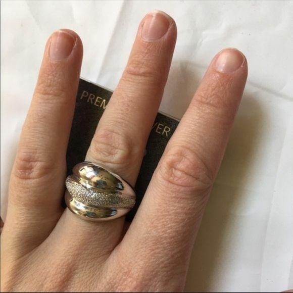 Premium Silver Plate Textured Ring Size 9 New