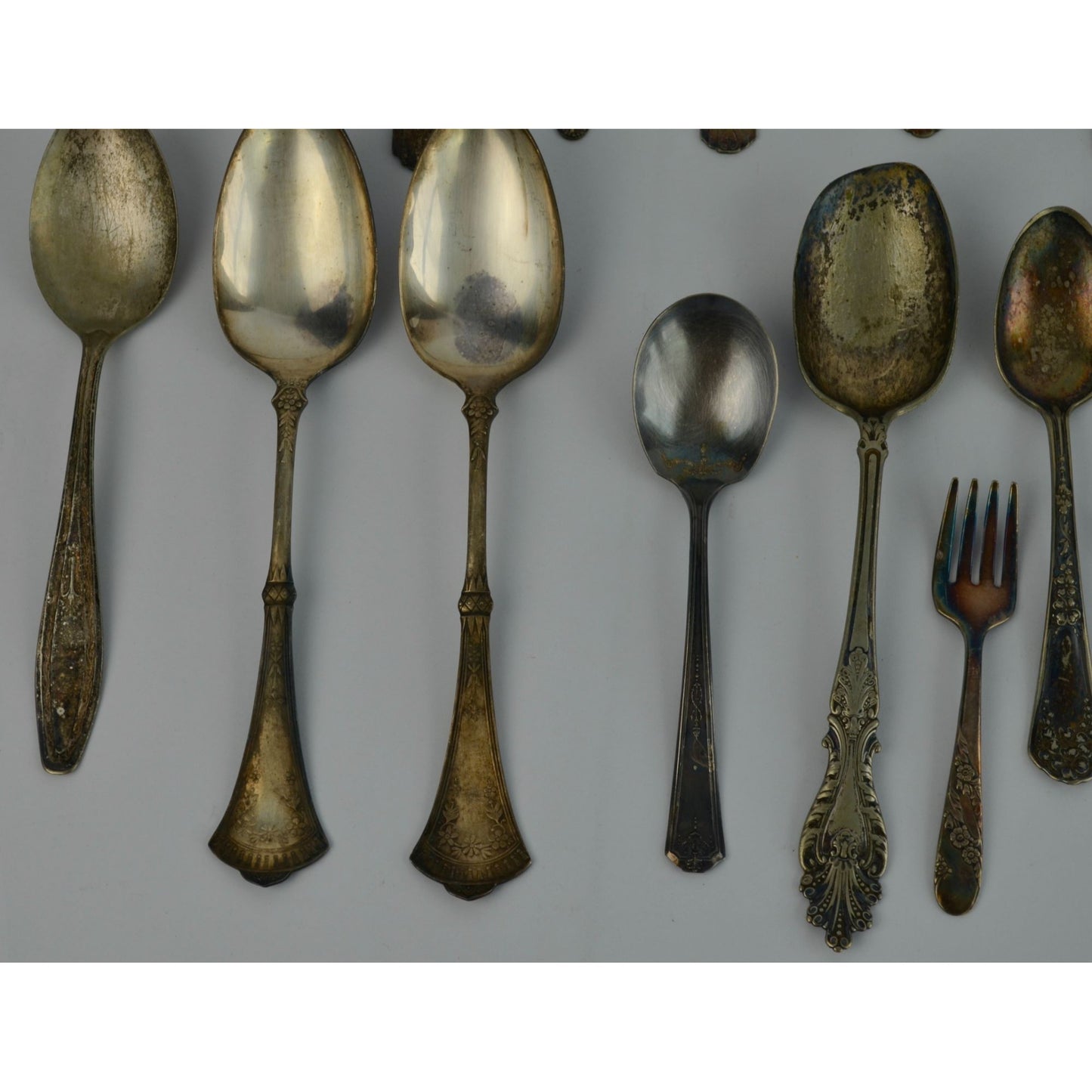 Large Lot 44 Vintage Antique Silverware Flatware Mixed Brands Patterns