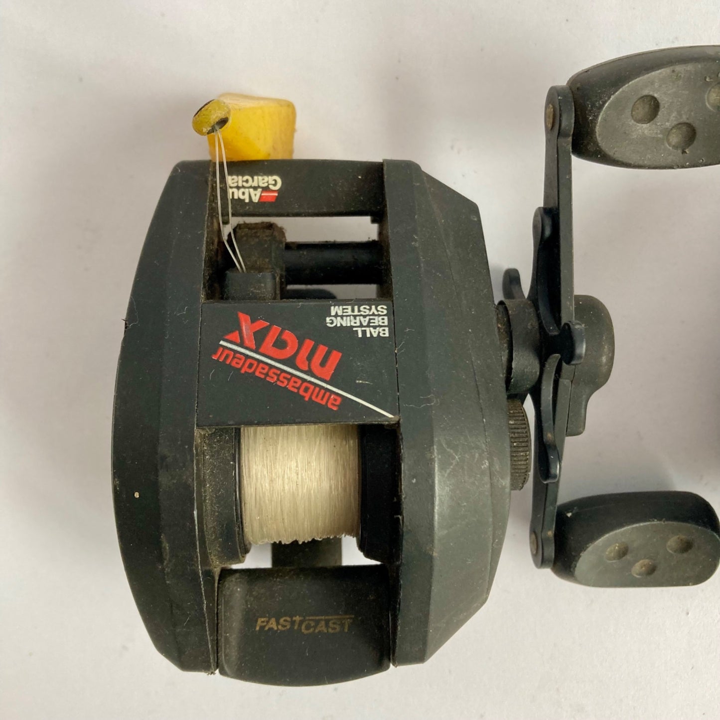 Lot 2 Vintage Bait Casting Reels Abu Garcia Ambassadeur Max & Shimano B-Mag 1000