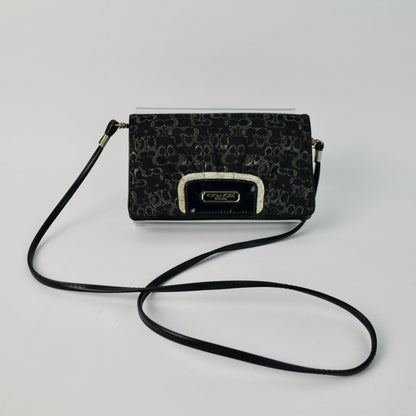 Coach Signature Clutch Wallet Black Silver Detail Crossbody Bag Removable Strap