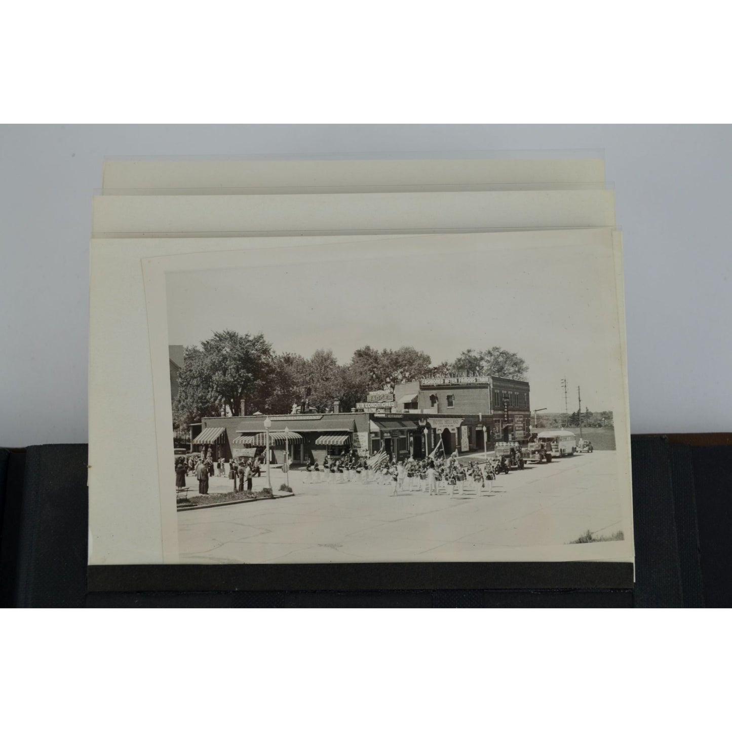 Fotofolio Vintage Photo Album With 32 Photographs Scenery Family Home Town