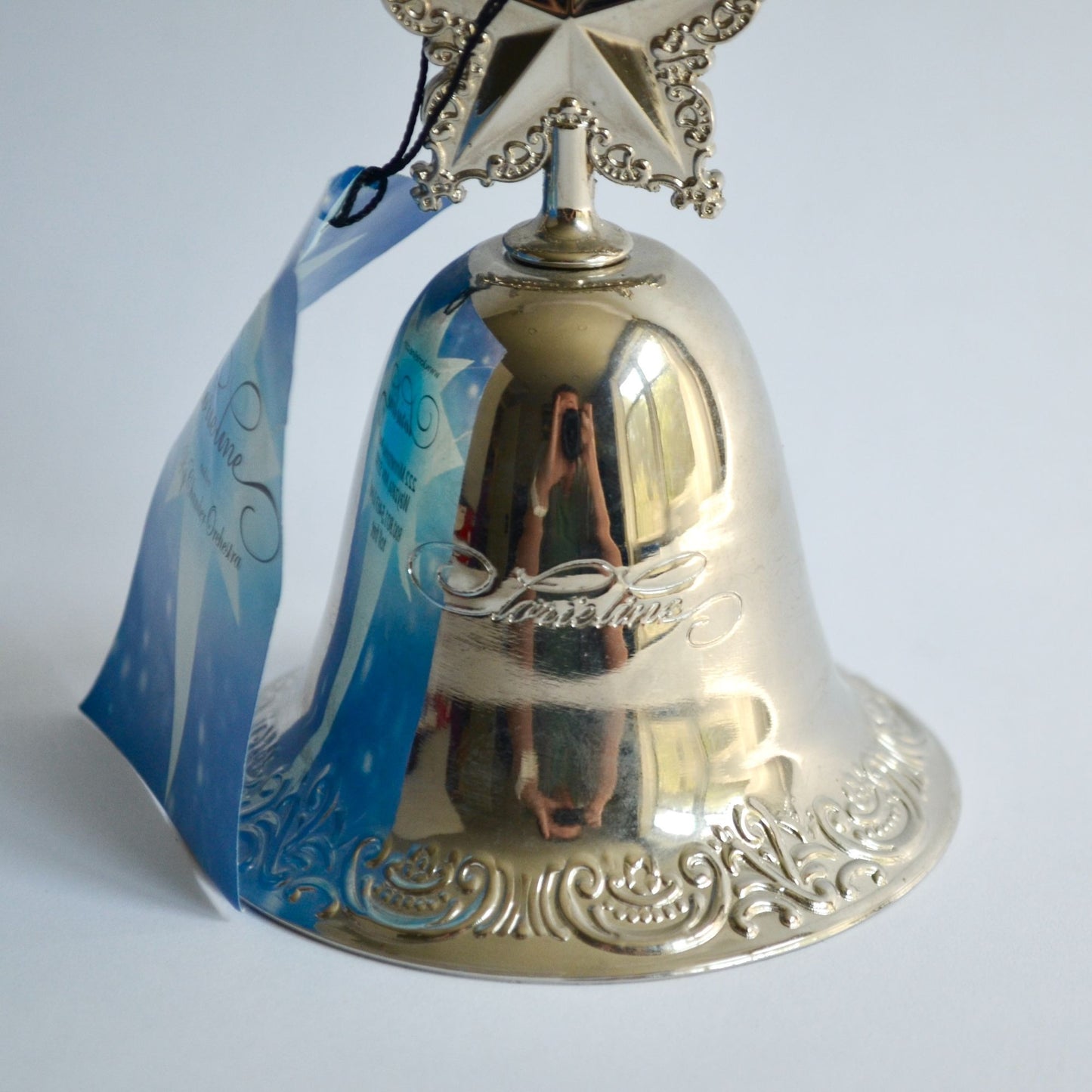 Lorie Line 2007 Bell With Tag