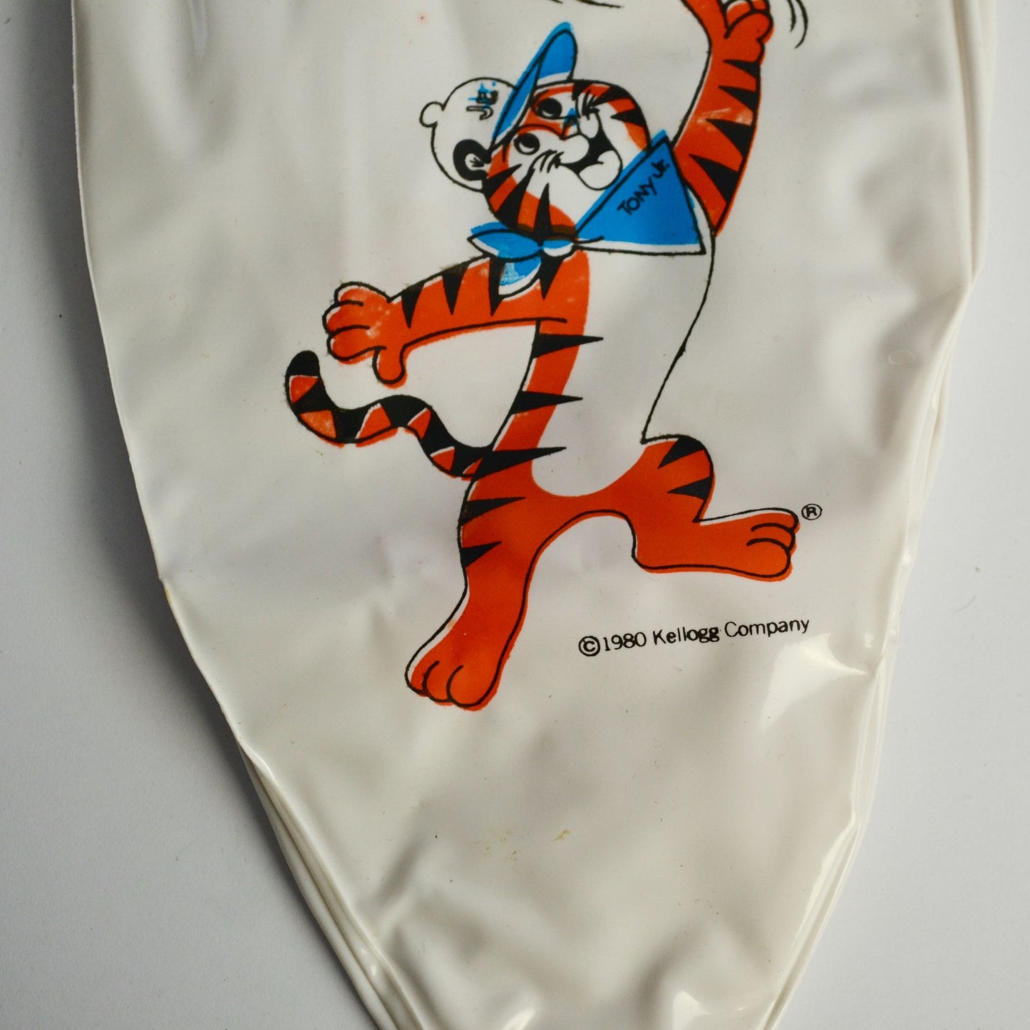 Tony the Tiger Beach Ball Vintage Festival of Fun 1980