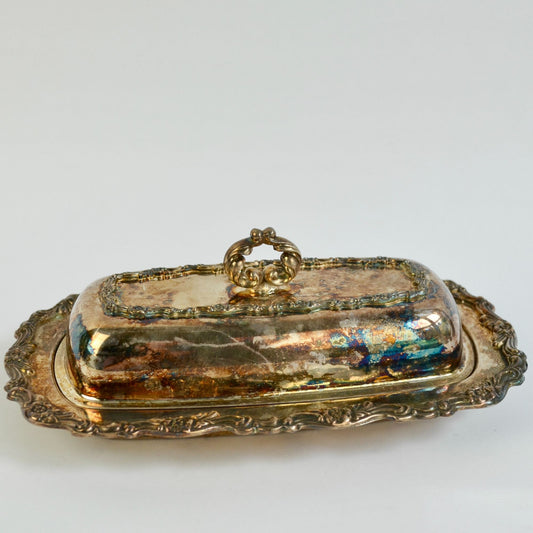 W M Rogers Royal Provincial Silverplate Lidded Butter Dish Silver Ornate