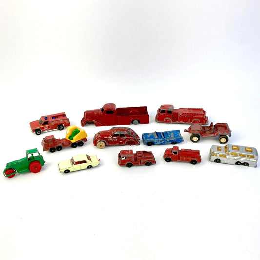 Vintage Toy Car Lot (12) Tootsietoy Midgetoy Matchbox Aveling Hot Wheels Diecast