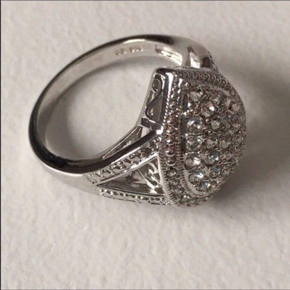 New Genuine Diamond & Crystal Teardrop Ring Silver Size 5