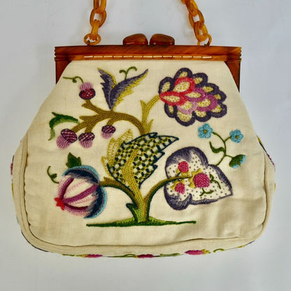 Beautiful Vintage Crewel Embroidered Lucite Bakelite Chain Handle Purse