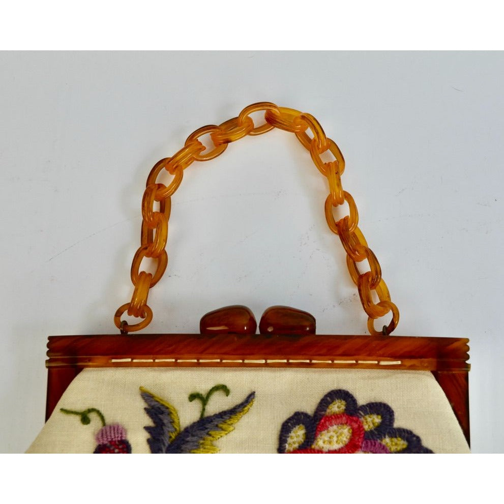 Beautiful Vintage Crewel Embroidered Lucite Bakelite Chain Handle Purse