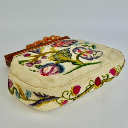 Beautiful Vintage Crewel Embroidered Lucite Bakelite Chain Handle Purse