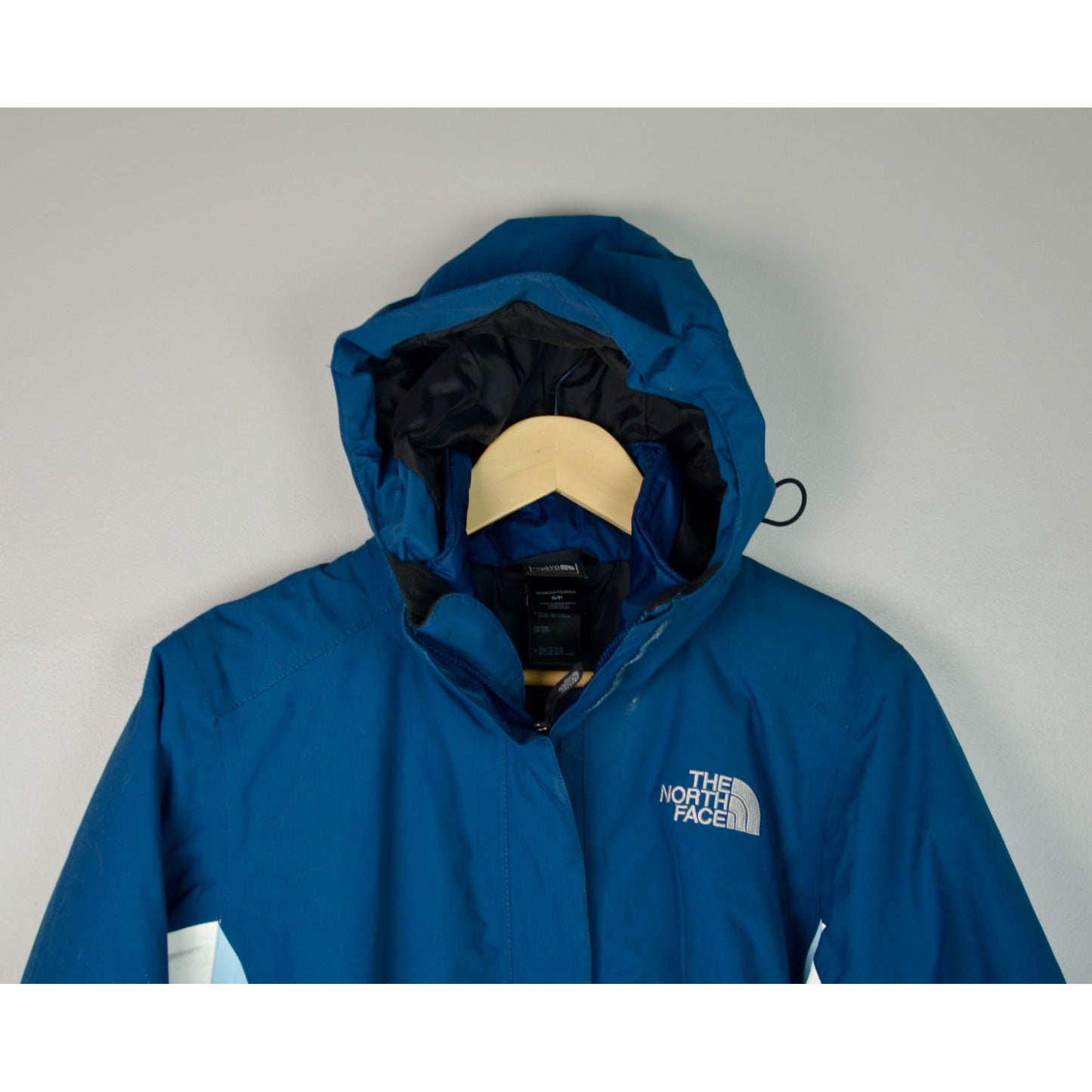 The North Face Women's Hyvent 3 in 1 Blue Jacket Small