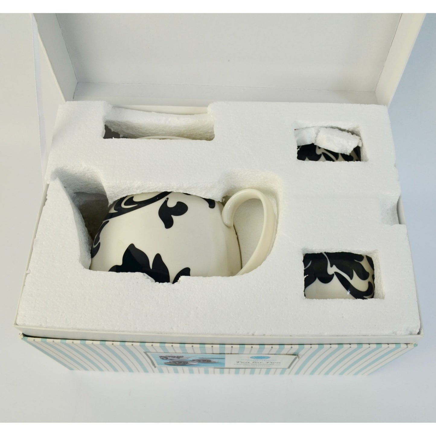 Martha Stewart Tea for Two Lisbon Black White Teapot Saucers Teacups NEW