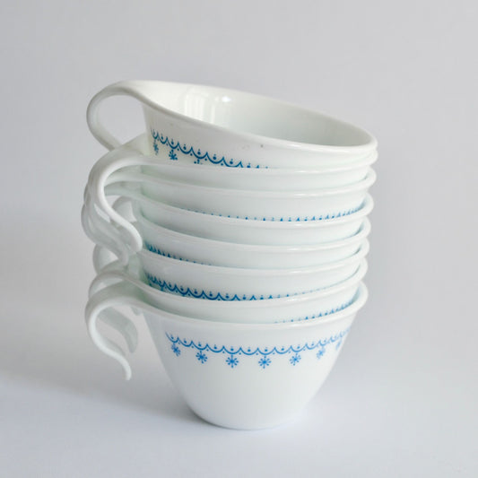 Corelle Snowflake Vintage Mugs Lot of 8 Hook Handles Handle