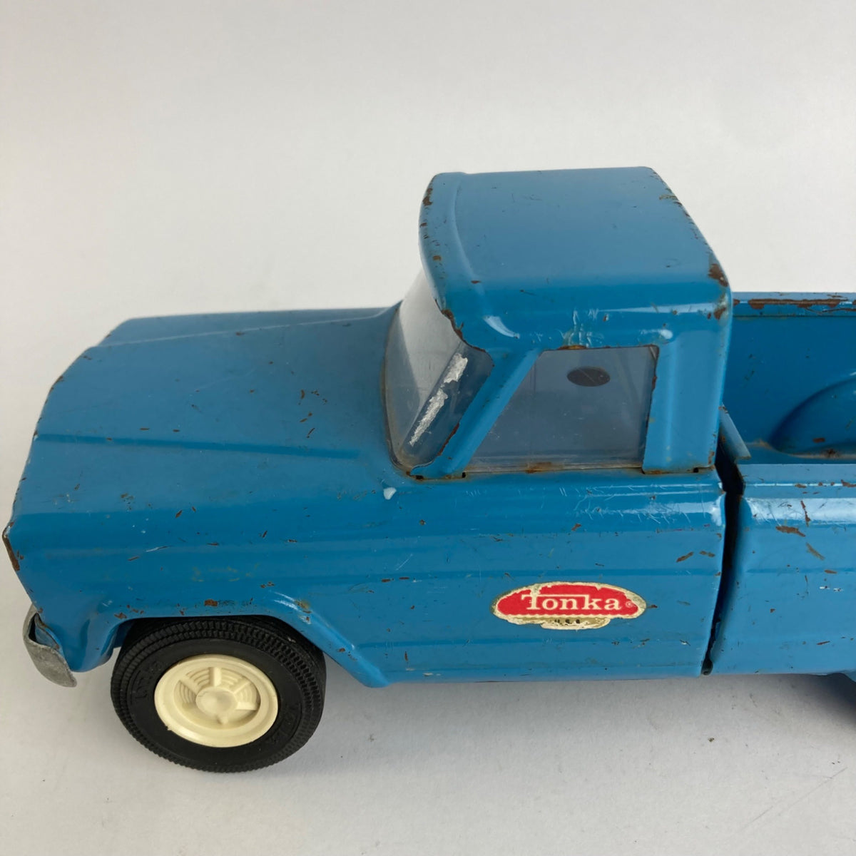 Vintage Tonka Toys Jeep Gladiator Pickup Truck Pressed Steel BLUE