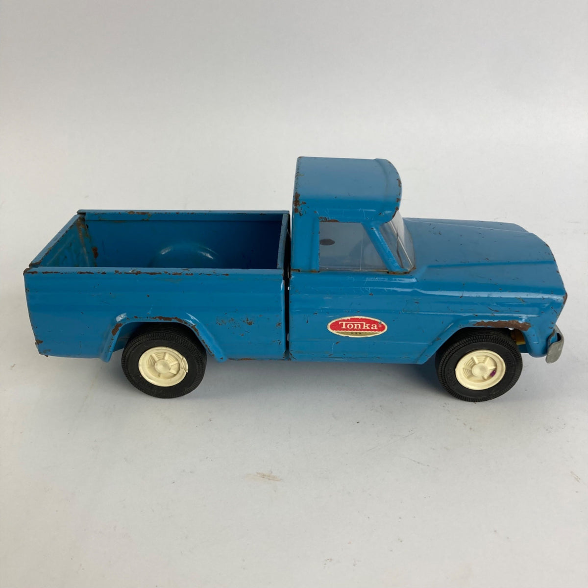 Vintage Tonka Toys Jeep Gladiator Pickup Truck Pressed Steel BLUE
