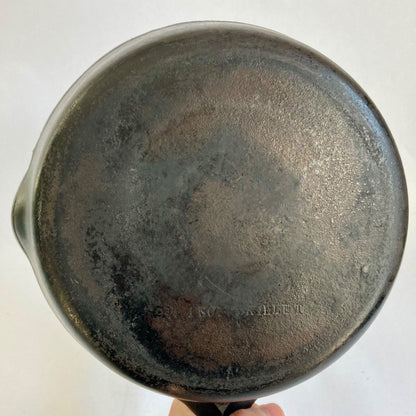 Vintage 9-3/4" Cast Iron Skillet #7 Dual Spout Frying Pan