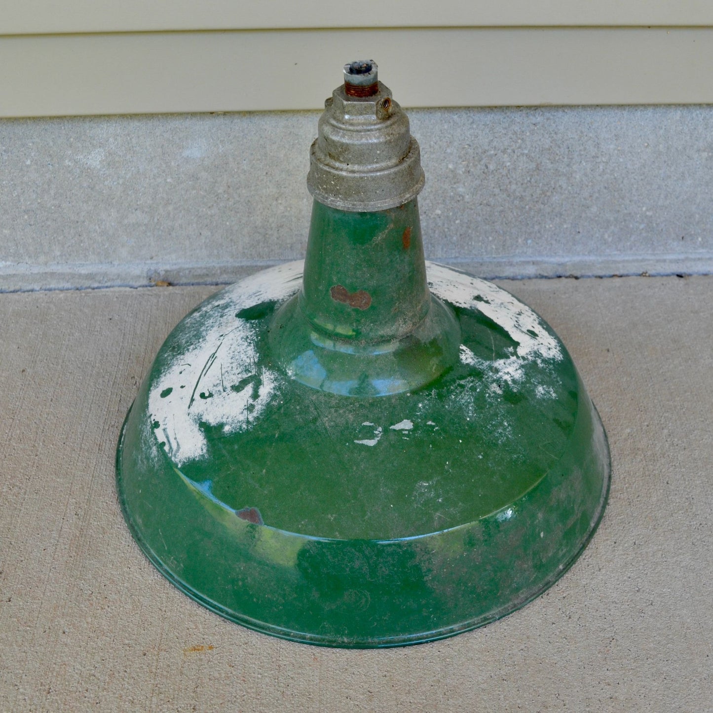Vintage Green Porcelain Enamel Barn Light Shade Gas Station Fixture 16"