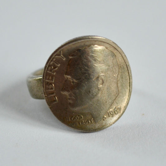 1967 US Dime Ring Vintage Size 3.75