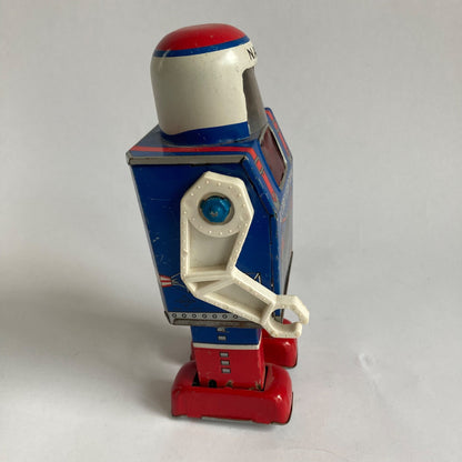 Vintage NASA Astro Captain Tin Litho Toy 1960s Wind-Up Robot FOR PARTS OR REPAIR