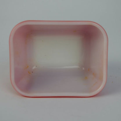 Pyrex 0501 Red Fridgie With Lid Refrigerator Dish