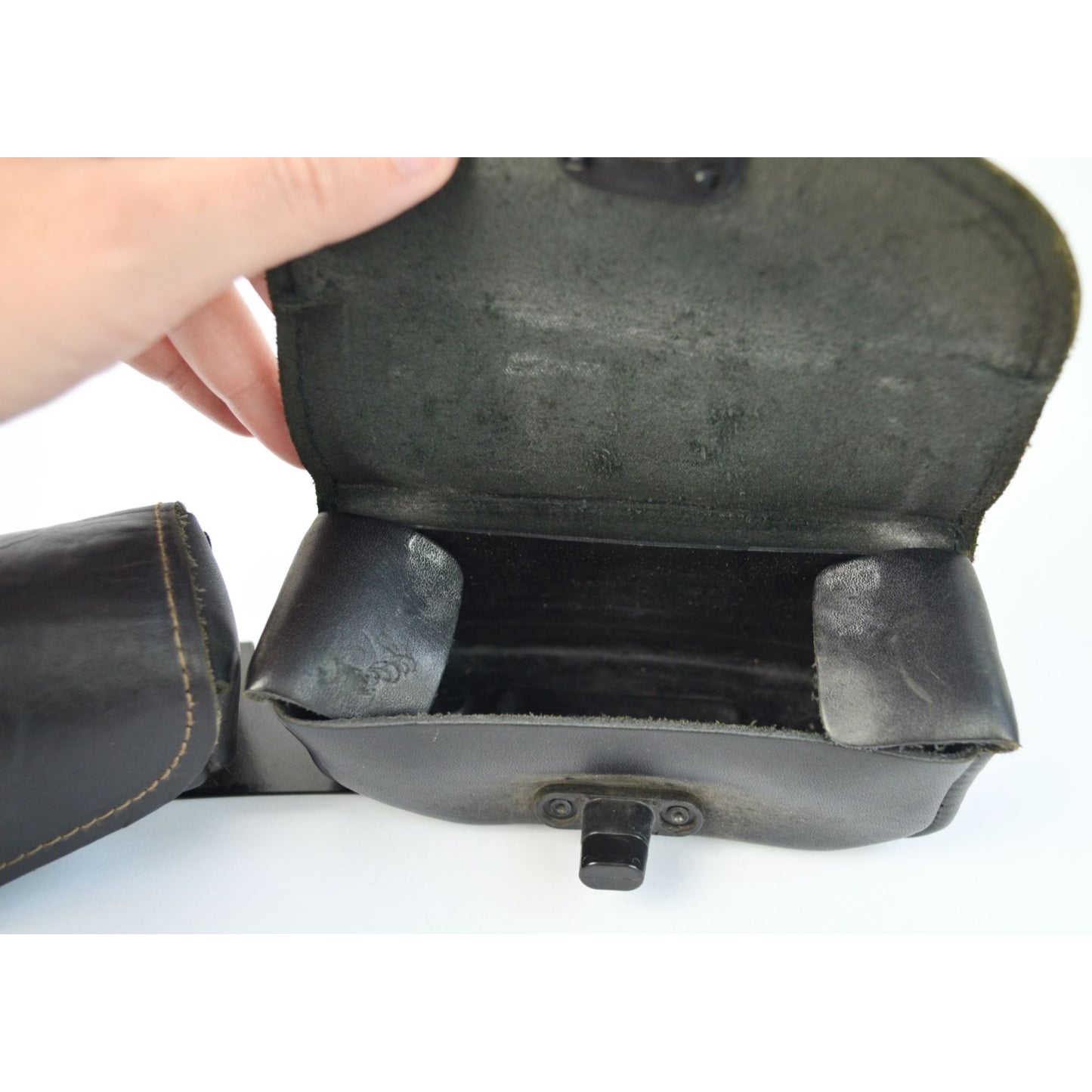 Harley Davidson 3-Pocket Motorcycle Windshield Bag Storage Pouch